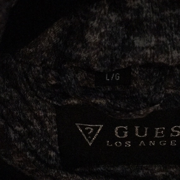 Guess Multi pockets zip and snap jacket w/ fur hood - Picture 3 of 8